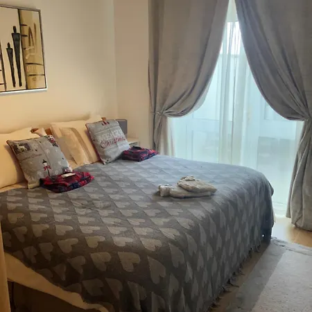 Chezvous Apartment *